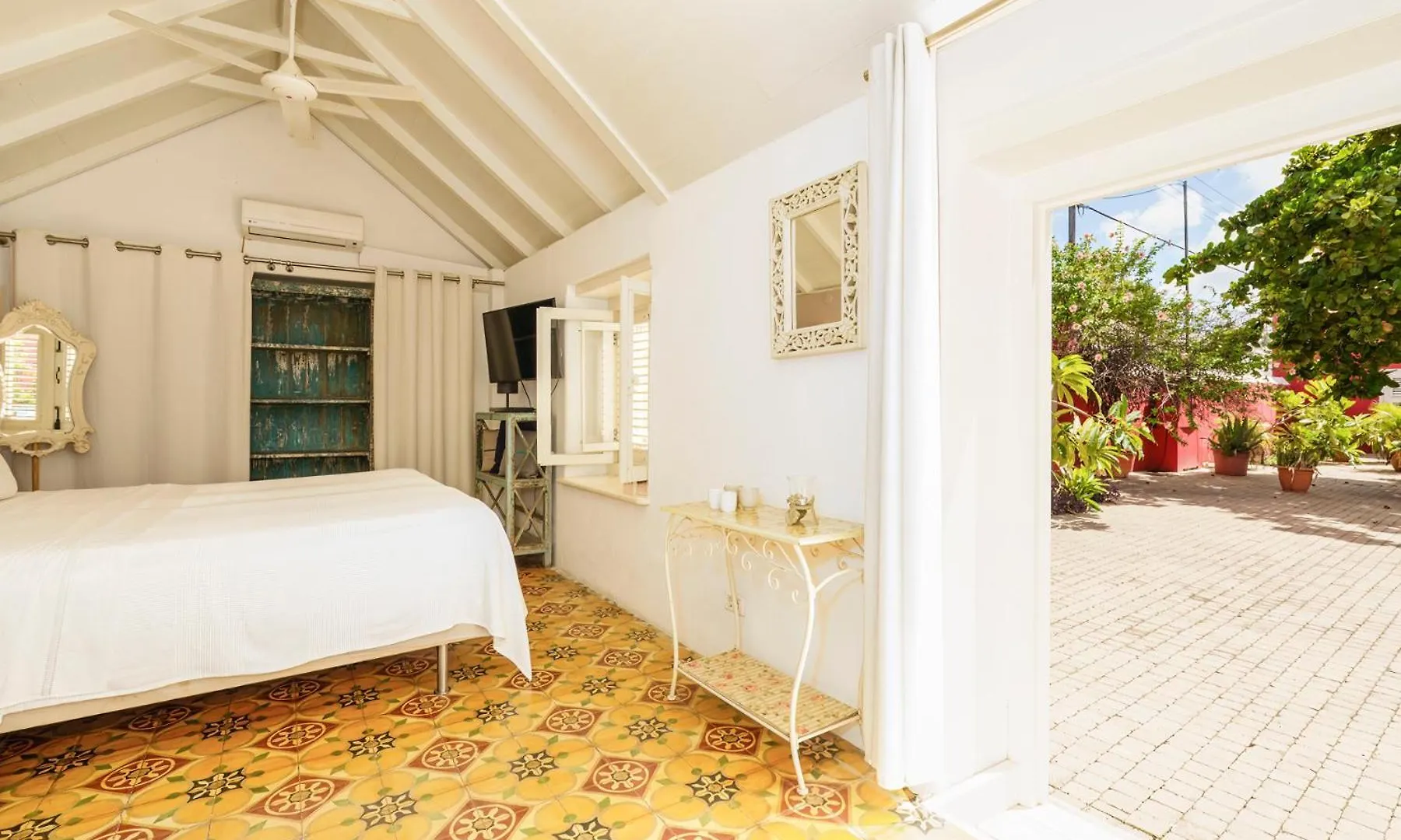 Bed & Breakfast Villa Tokara Boutique Hotel Willemstad