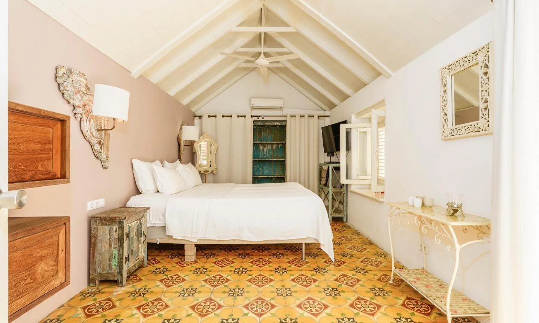 Bed & Breakfast Villa Tokara Boutique Hotel Willemstad